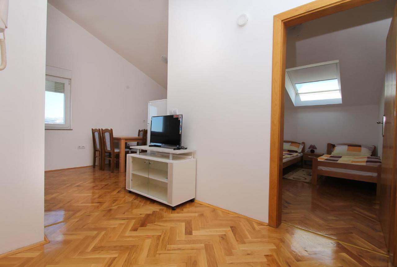 Kaštela Apartmani Pranjic מראה חיצוני תמונה